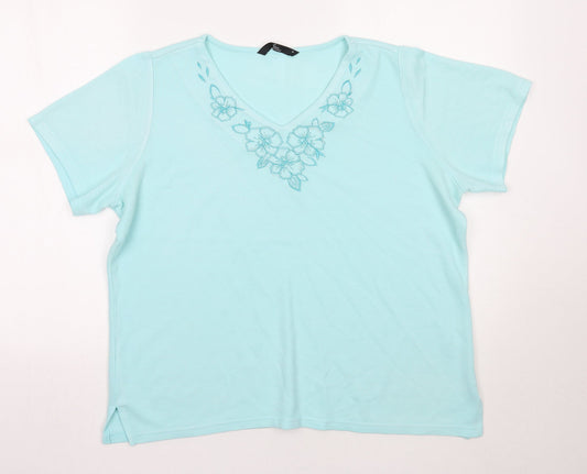 BM Womens Green Floral  Basic T-Shirt Size M