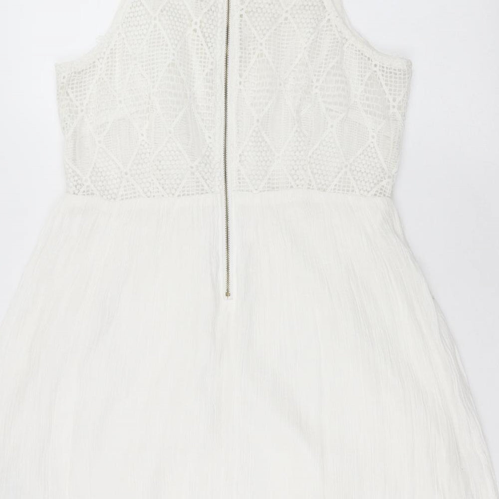 Rebellion Womens White Geometric  Fit & Flare  Size M  - crochet detail