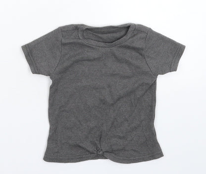 Preloved Nutmeg Girls Grey   Basic T-Shirt Size 5-6 Years - Front