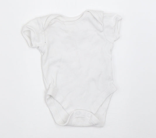 George Boys White   Babygrow One-Piece Size 0-3 Months