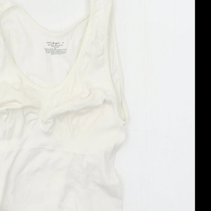 Preloved Camishpaes Womens White   Basic Tank Size L - Detail