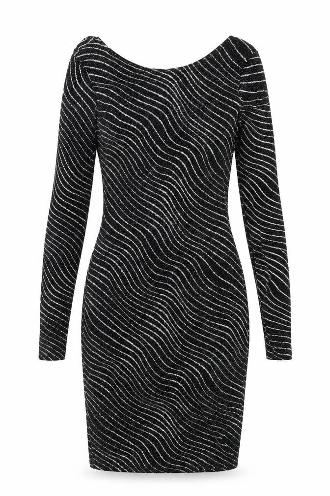 PRETTYLITTLETHING Womens Black   Fit & Flare  Size 6