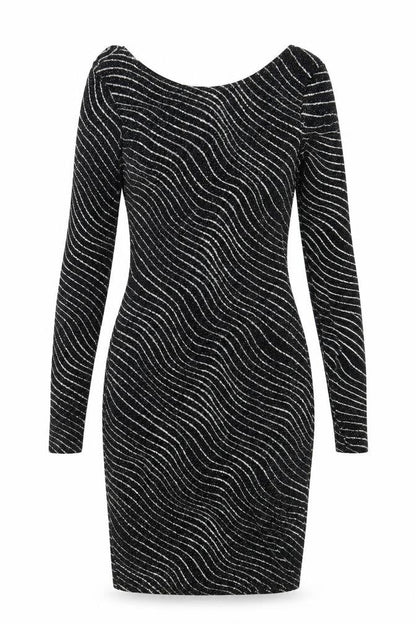 PRETTYLITTLETHING Womens Black   Fit & Flare  Size 6