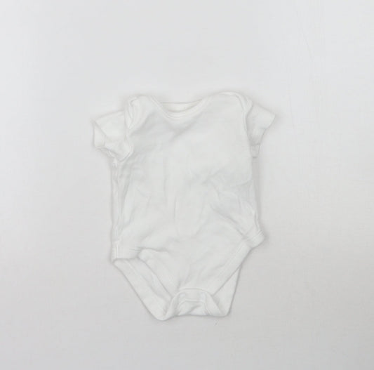 Nutmeg Baby White   Babygrow One-Piece Size 0-3 Months