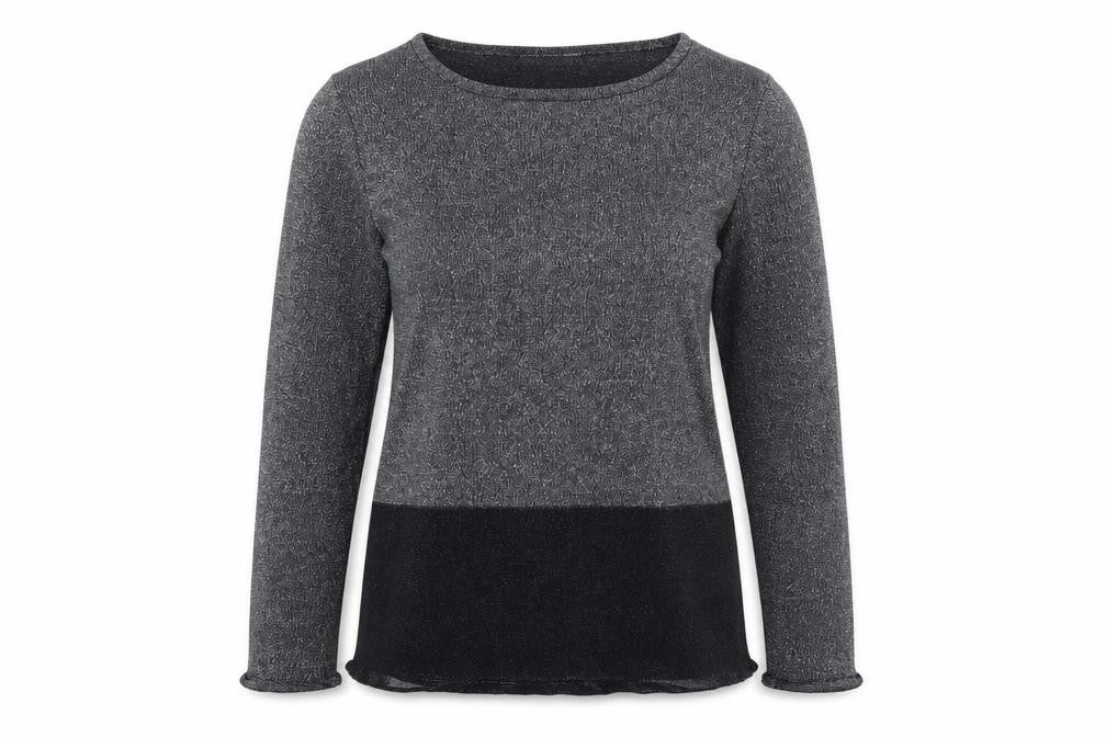 Avenue Womens Silver   Basic T-Shirt Size 12