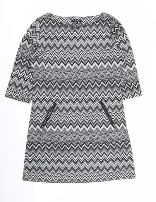 vegas Womens Multicoloured Geometric  Fit & Flare  Size L