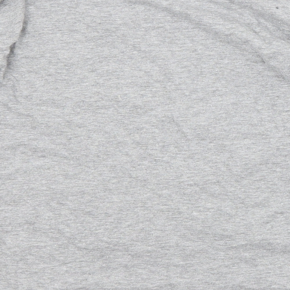Preworn Boys Grey   Basic T-Shirt Size 6-7 Years
