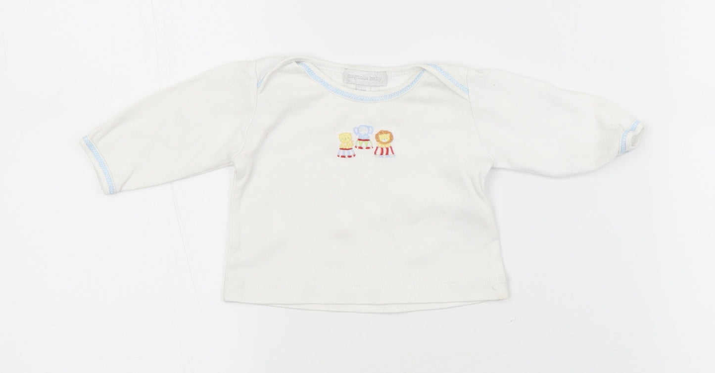 Magnolia Baby White   Basic T-Shirt Size 0-3 Months