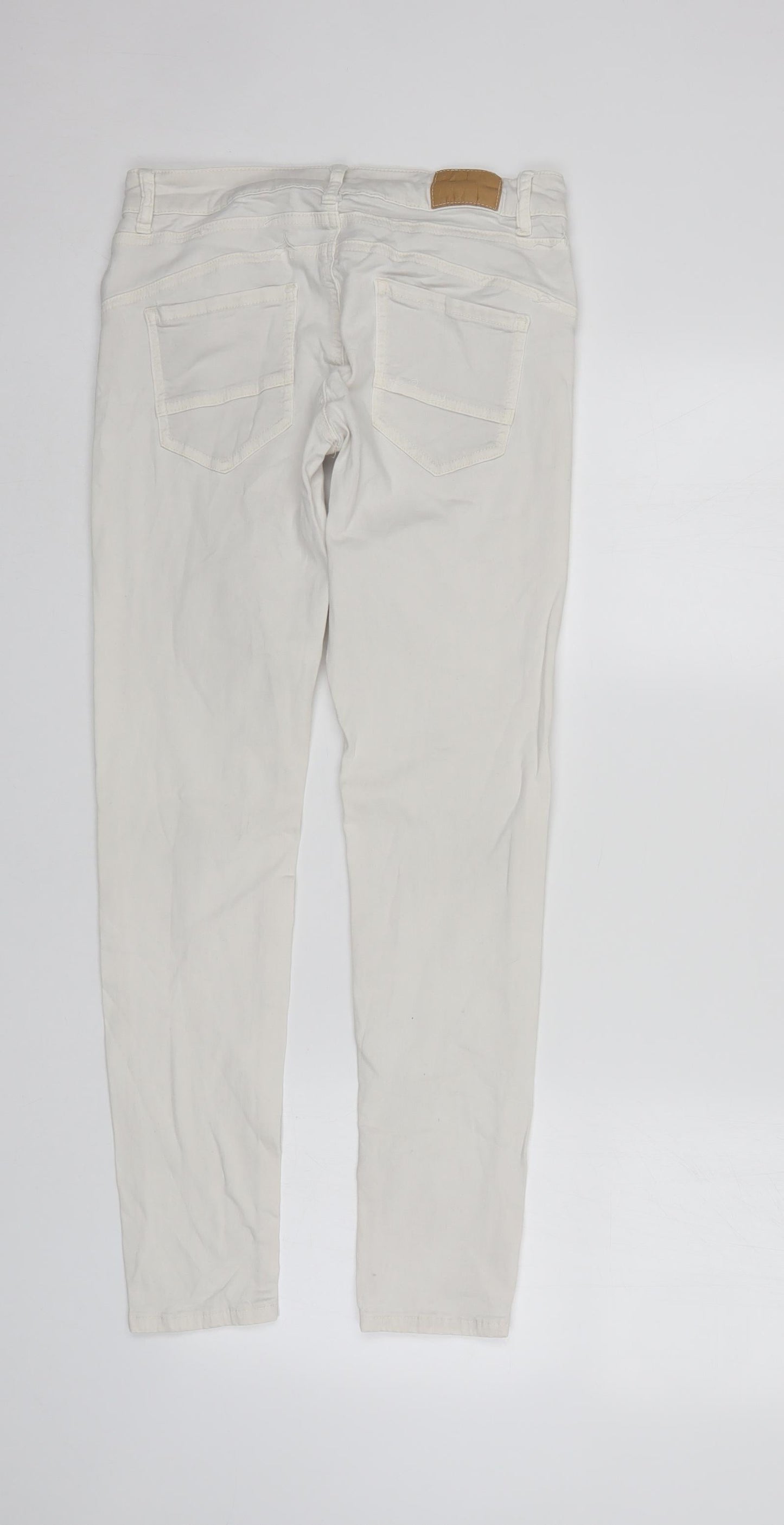 Preworn Womens White   Tapered Jeans Size S L28 in