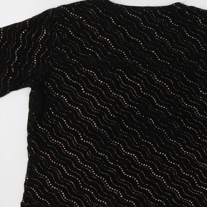 CMD Womens Black Geometric  Basic Blouse Size M