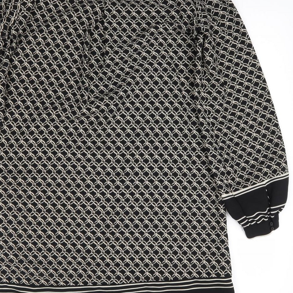 H&M Womens Black Geometric  Mini  Size 10