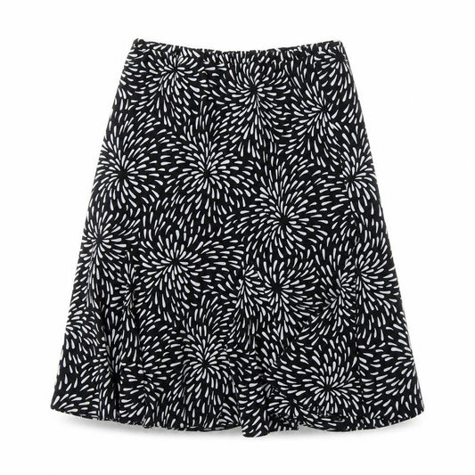 Preworn Womens Black Geometric  Flare Skirt Size 34 in