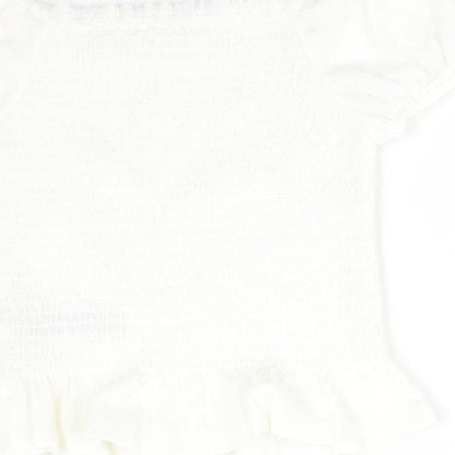Preloved M&S Girls White  Polyester Basic T-Shirt Size 6-7 Years Off the Shoulder - Label