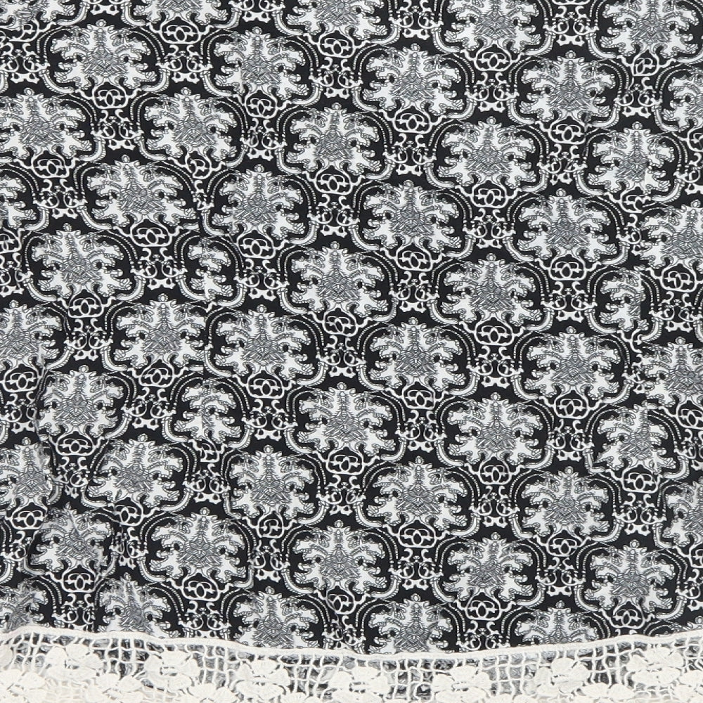 Preworn Womens Black Fair Isle Cotton Basic T-Shirt Size M Round Neck
