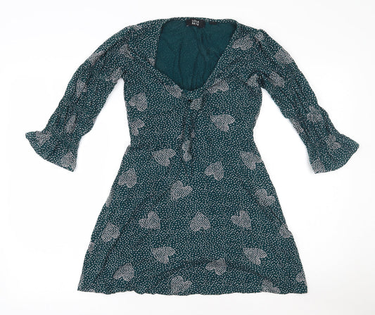 Lola Skye Womens Green  Viscose Fit & Flare  Size 8  V-Neck Pullover - Hearts