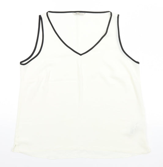 Marks and Spencer Womens Ivory  Polyester Basic Tank Size 18 Round Neck