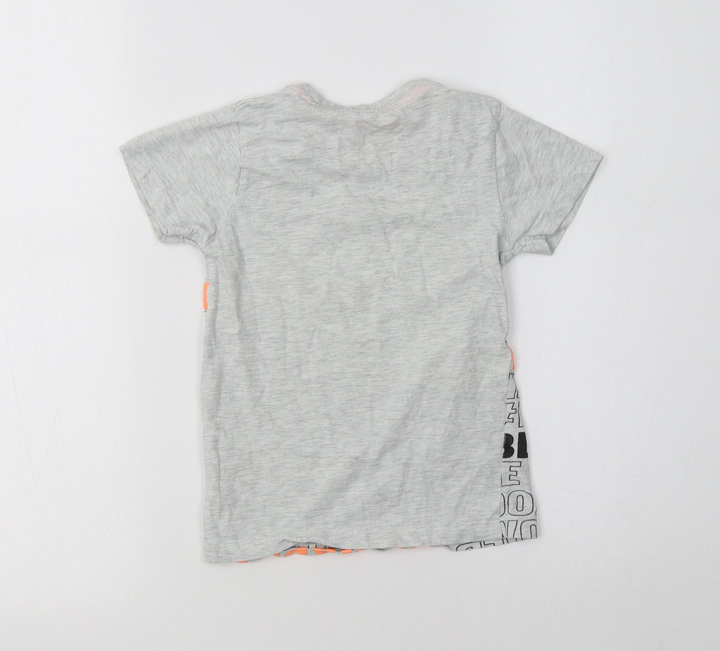 Matalan Boys Grey  Cotton Basic T-Shirt Size 5 Years Crew Neck