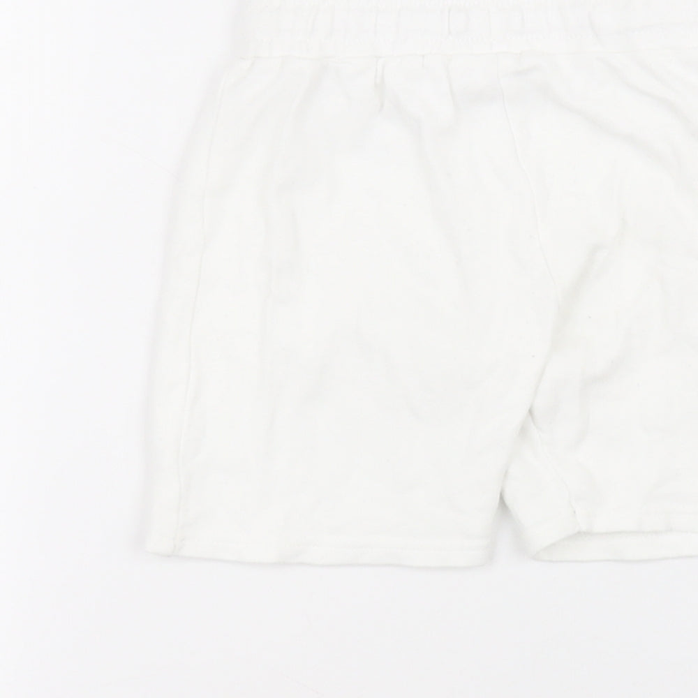 Preworn Boys White  Cotton Sweat Shorts Size 2-3 Years  Regular