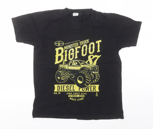 Gildan Boys Black  Cotton Basic T-Shirt Size M Round Neck  - Monster Truck