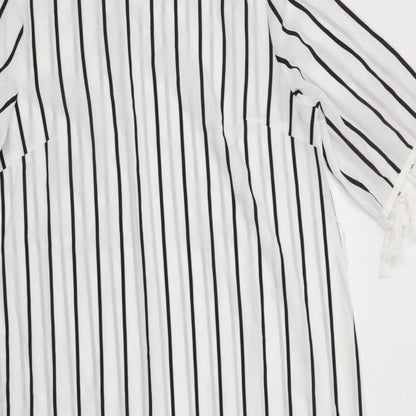 SHEIN Womens White Striped Polyester A-Line  Size L  Crew Neck Button