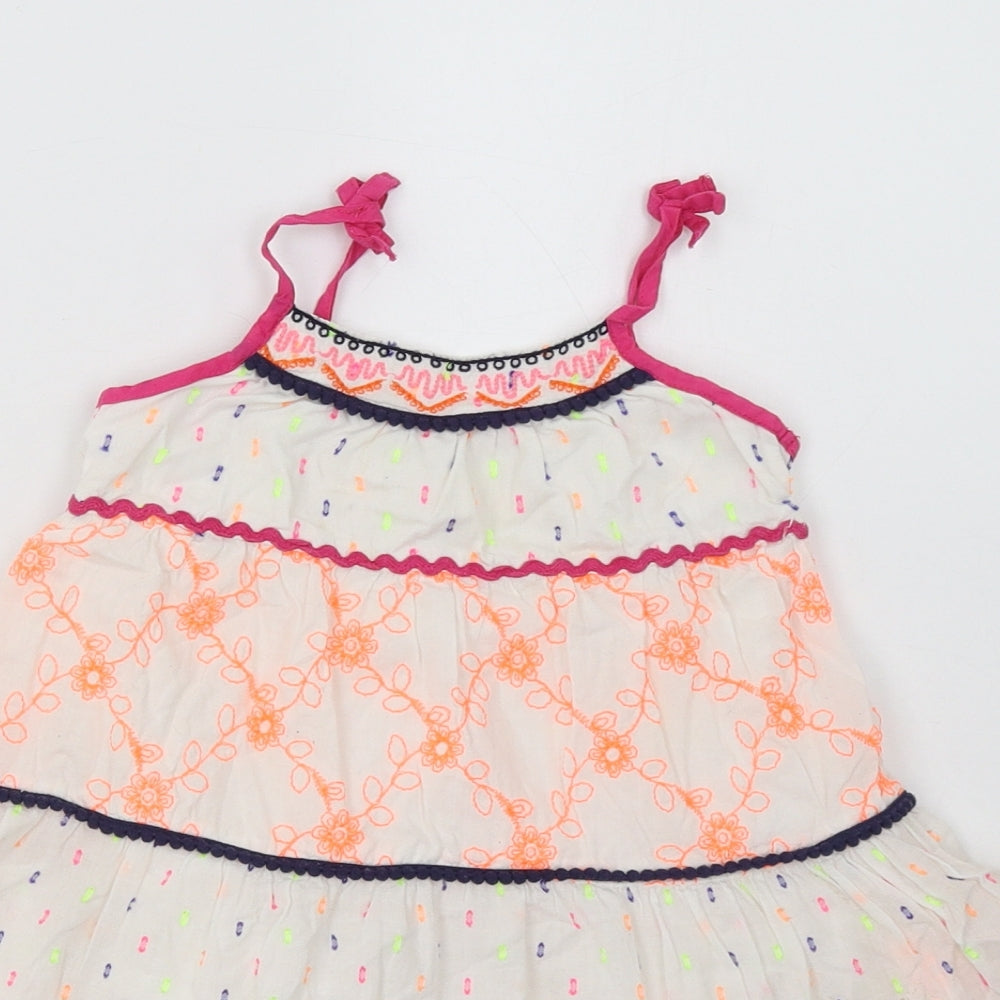 Matalan Girls White Geometric Cotton A-Line  Size 18-24 Months  Square Neck Pullover