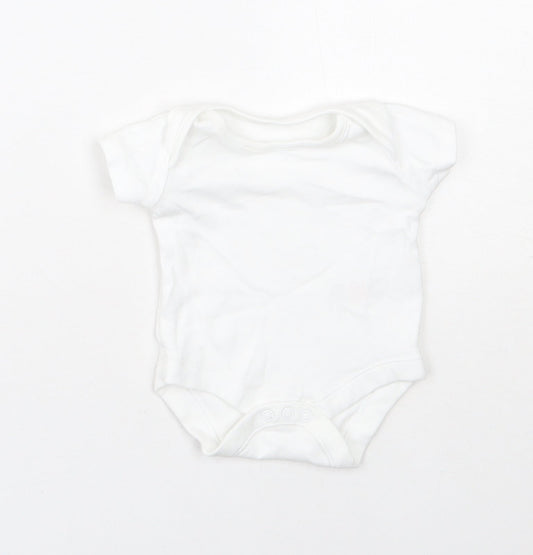 F&F Baby White  Cotton Babygrow One-Piece Size Newborn