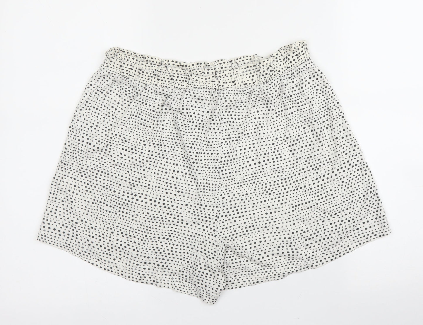 H&M Womens Beige Animal Print Cotton Bermuda Shorts Size S  Regular  - Spotted print