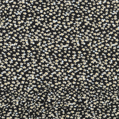Pull&Bear Womens Black Floral Cotton Basic T-Shirt Size S Round Neck