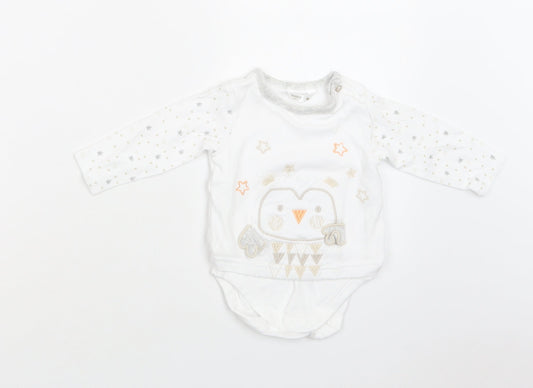 M & Co Baby White Geometric Cotton Romper One-Piece Size 6-9 Months  Snap - Star Print