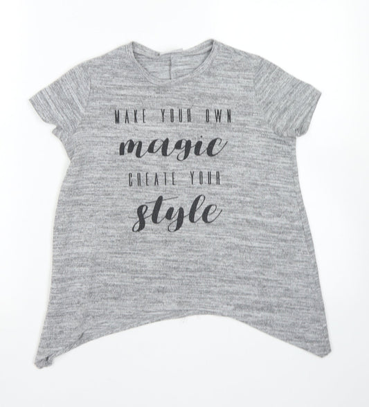 Matalan Girls Grey  Polyester Basic T-Shirt Size 9 Years Crew Neck