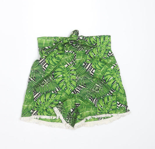 M&Co Girls Green  Polyester Hot Pants Shorts Size 10 Years  Regular  - leaf pattern