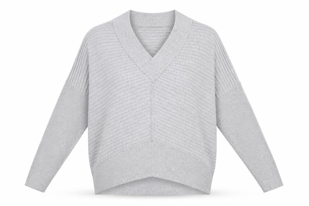 River Is Womens Grey V-Neck  Viscose Pullover Jumper Size M