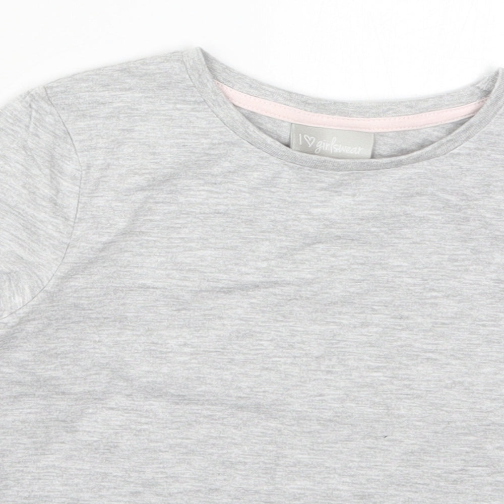 Matalan Girls Grey  Cotton Basic T-Shirt Size 6 Years Crew Neck Pullover