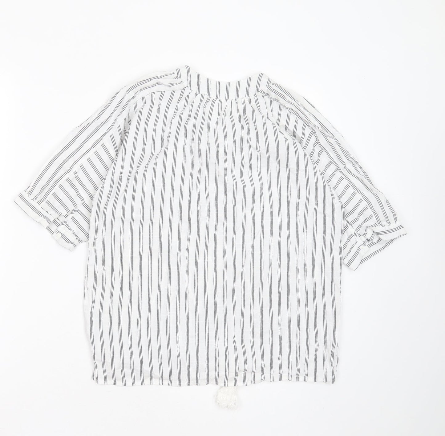 Preworn Womens White Striped Polyester Basic Blouse Size S V-Neck
