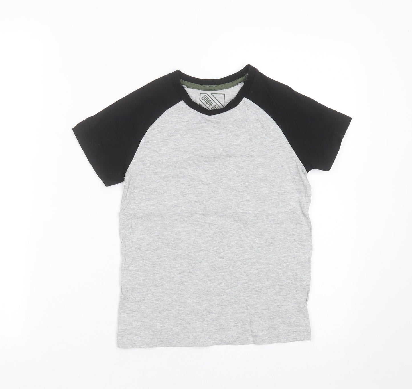Matalan Boys Grey  Cotton Basic T-Shirt Size 8 Years Round Neck