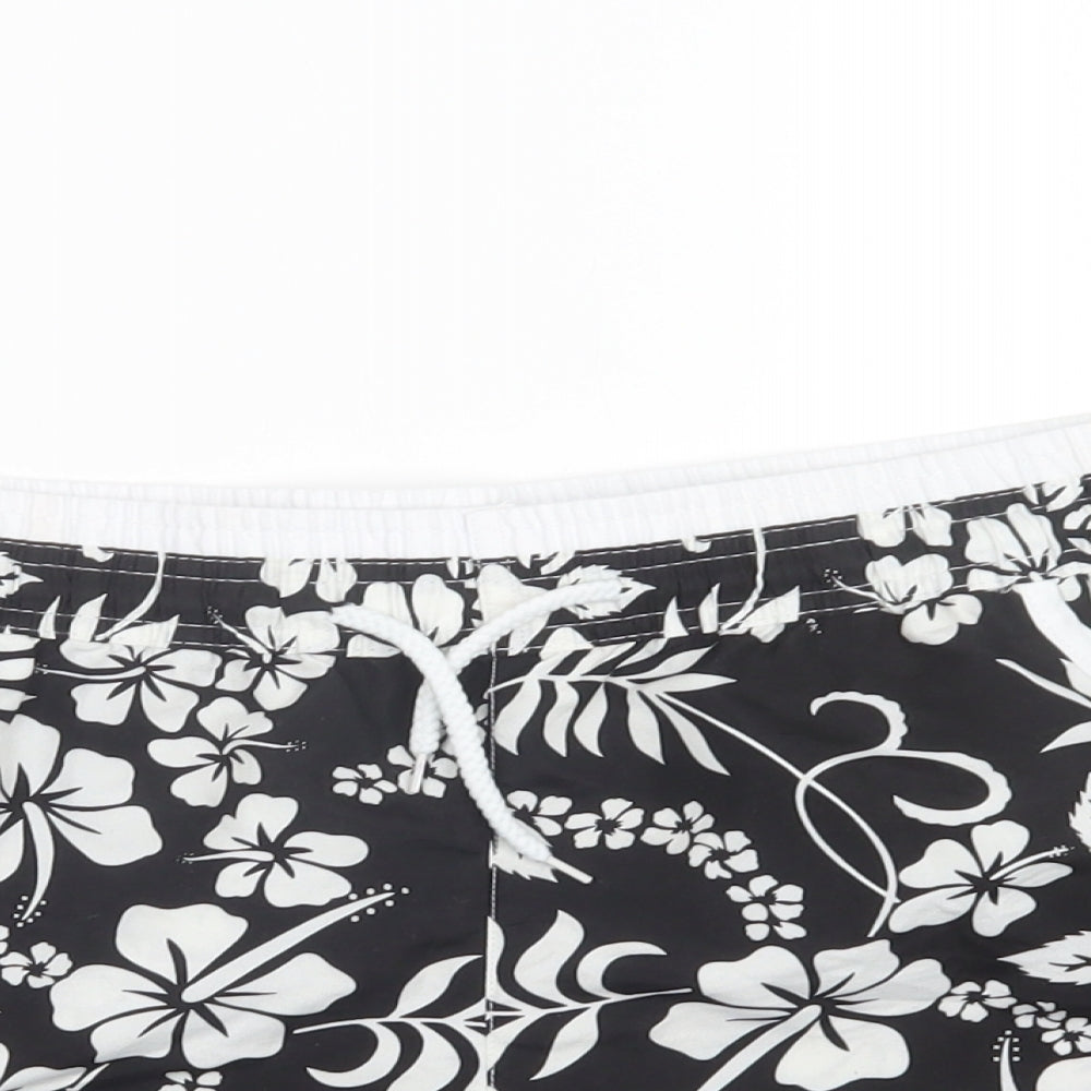 Preworn Womens Black Floral Cotton Bermuda Shorts Size L L4 in Regular Drawstring