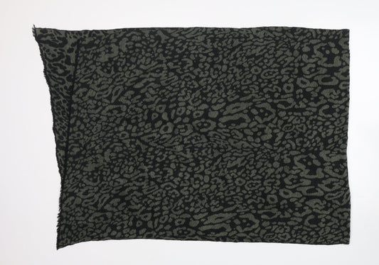 Preworn  Womens Green Animal Print   Shawl/Wrap