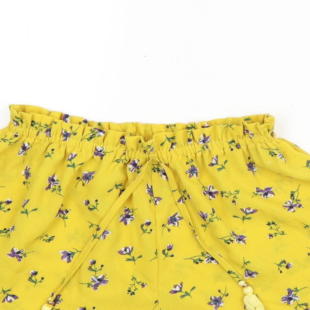 Preworn Womens Yellow Floral Polyester Paperbag Shorts Size 30 in L5 in Regular Pull On