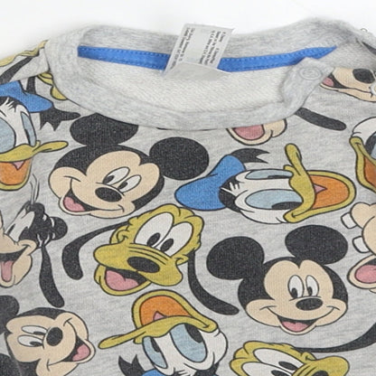 Preloved C&A Boys Grey  Cotton Basic T-Shirt Size 12 Months Crew Neck Pullover - Mickey Donald Goofy - Detail