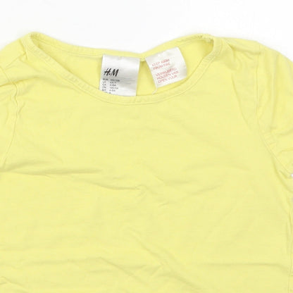 Preloved H&M Girls Yellow  Cotton Basic T-Shirt Size 6-7 Years Round Neck Pullover - Detail