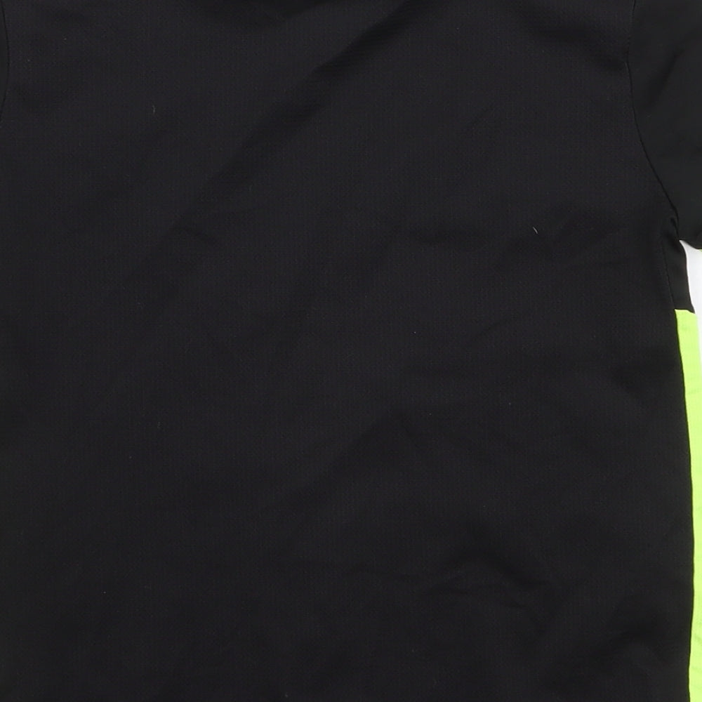 DECATHLON Boys Black  Polyester Basic T-Shirt Size 6-7 Years Round Neck Pullover - Kipsta