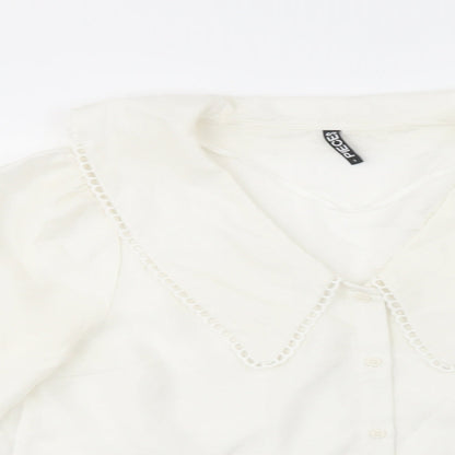 Pieces Womens White  Polyester Basic Button-Up Size S Collared