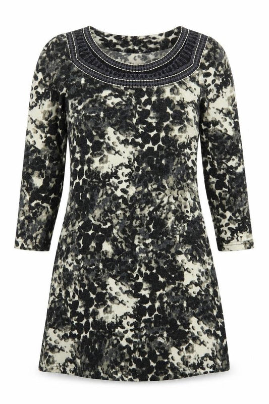Vouley Vous Womens Beige  Acrylic Jumper Dress  Size S  Round Neck Pullover - Abstract