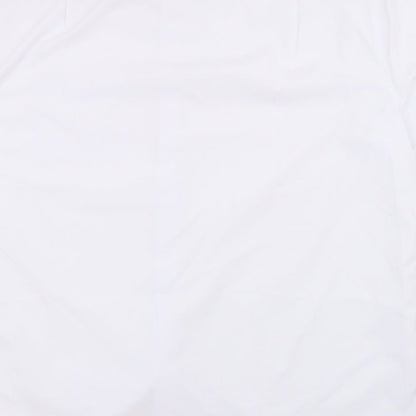 Marks & Spencer Mens White  Polyester  Button-Up Size 16 Collared Button