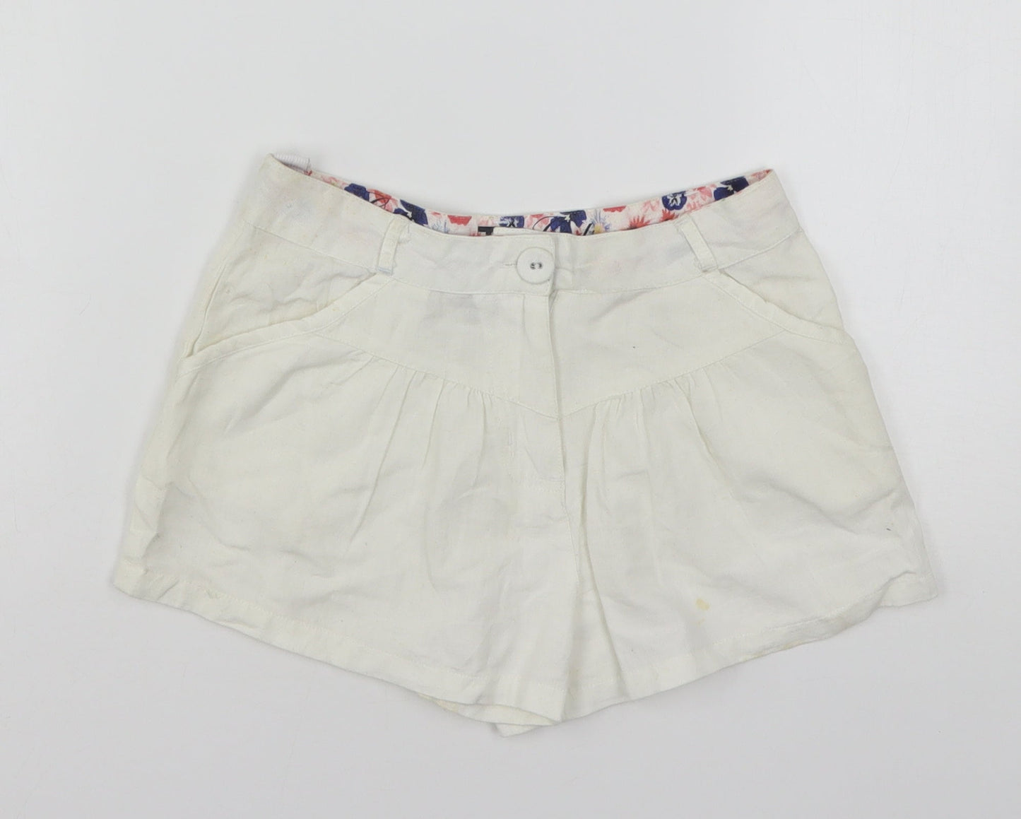 TU Girls White  Cotton Mom Shorts Size 8 Years  Regular Buckle