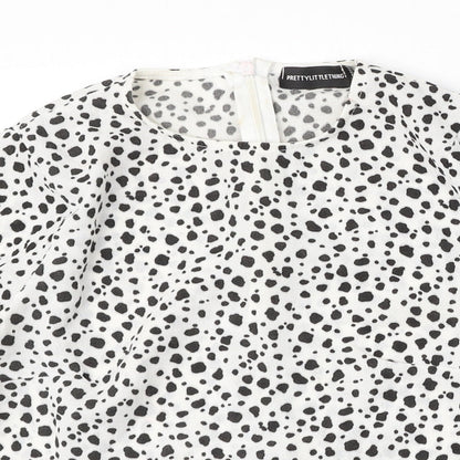 Preloved PRETTYLITTLETHING Womens White Animal Print Polyester Basic Blouse Size 6 Round Neck - Detail