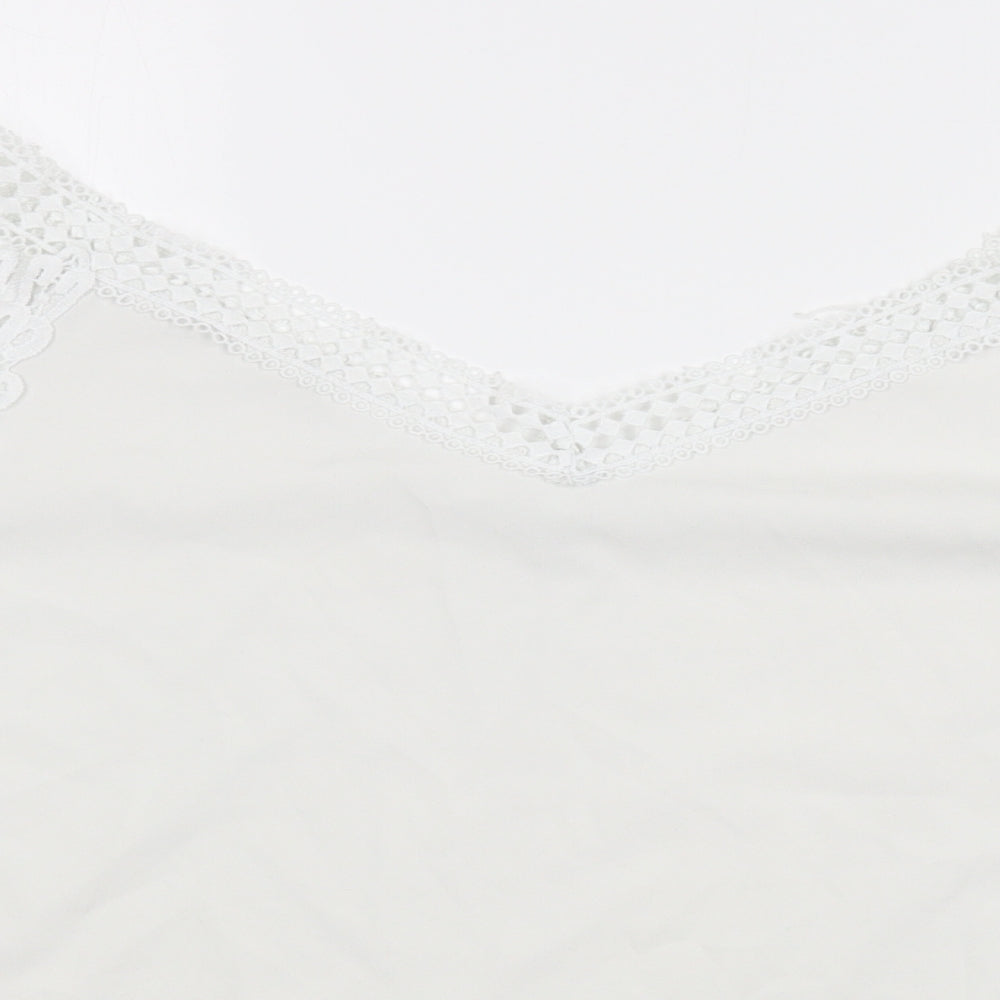 Preworn Womens White  Polyester Basic Blouse Size L V-Neck