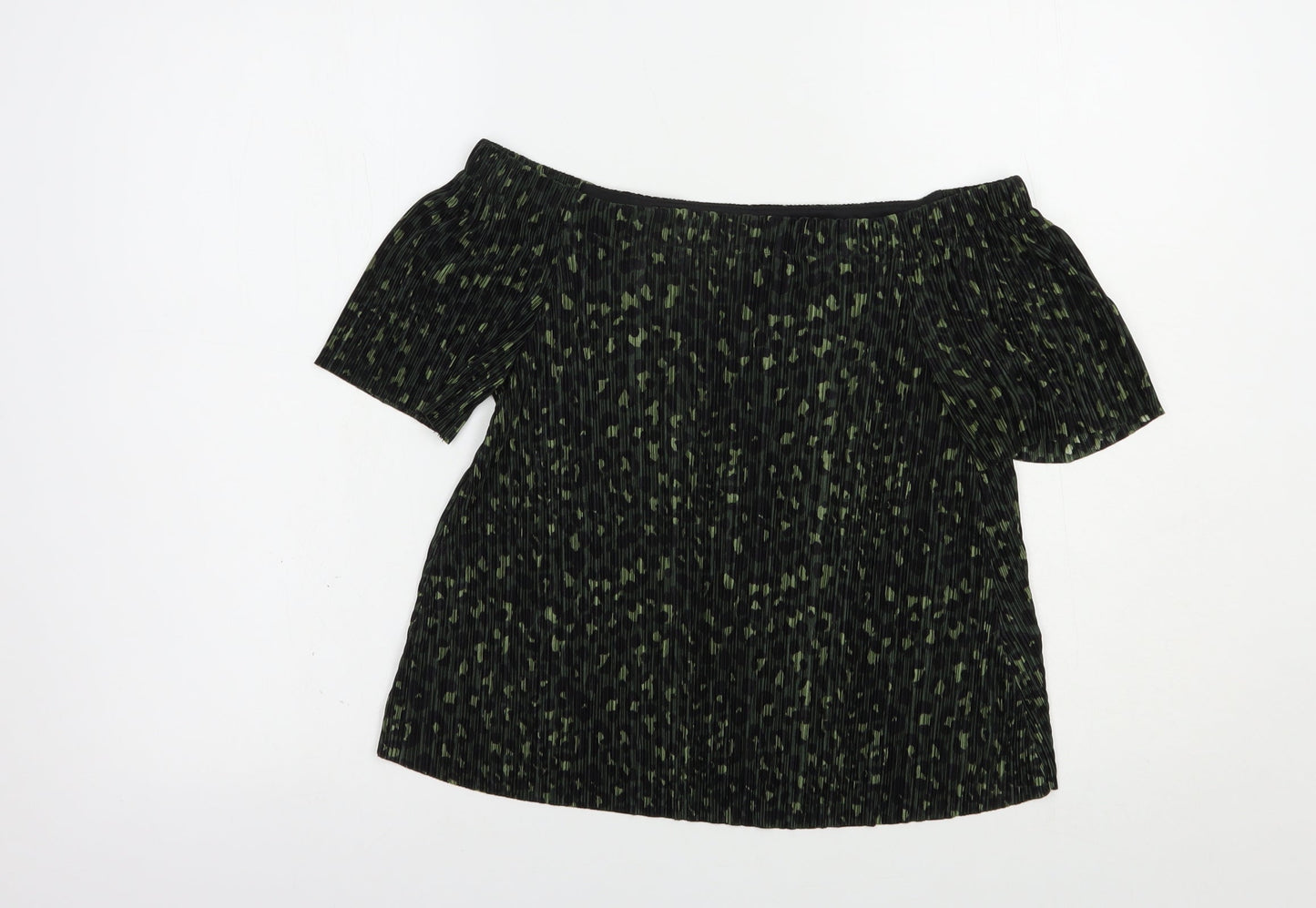 New Look Womens Green Animal Print Polyester Basic Blouse Size 8 Off the Shoulder