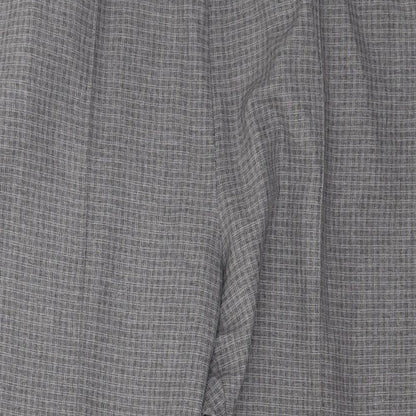 Preloved BM Womens Grey Check Polyester Capri Trousers Size 18 L27 in Regular - Detail