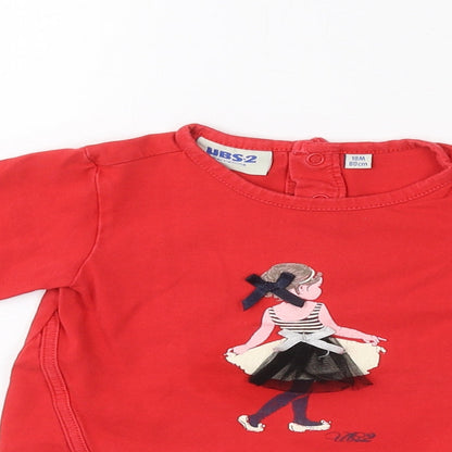 Preloved UBS 2 Baby Red  Cotton Basic T-Shirt Size 12-18 Months Round Neck - Detail